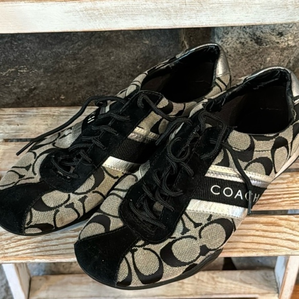 Coach Jayme black and silver sneakers size 7.5